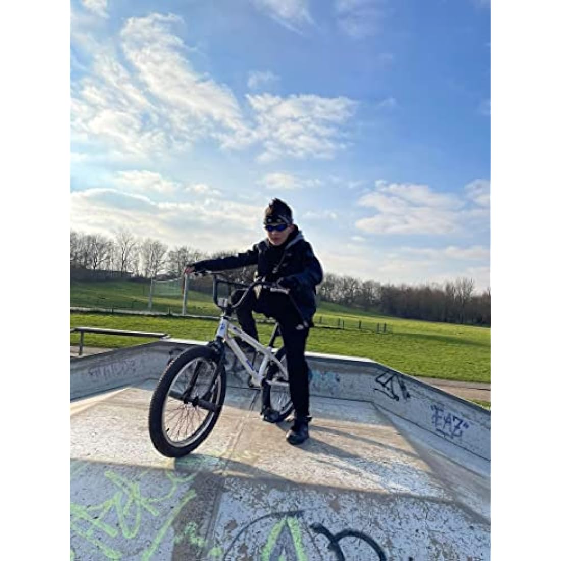 Hiland 20 Inch BMX Freestyle Bike with 360 Degree Gyro and 4 Pegs