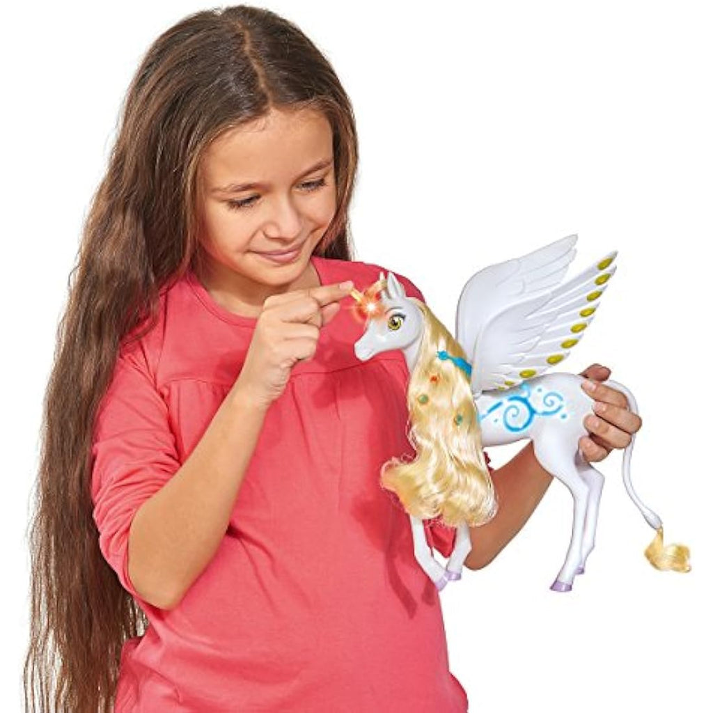 Simba Mia and Me Onchao Magic Unicorn Toy with Light and Sound – 25 cm