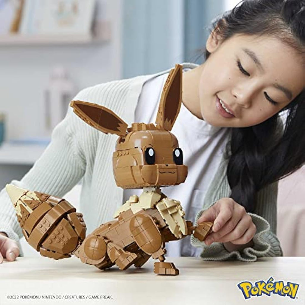 MEGA Pokémon Jumbo Eevee Building Set – 824 Piece Poseable Model Kit