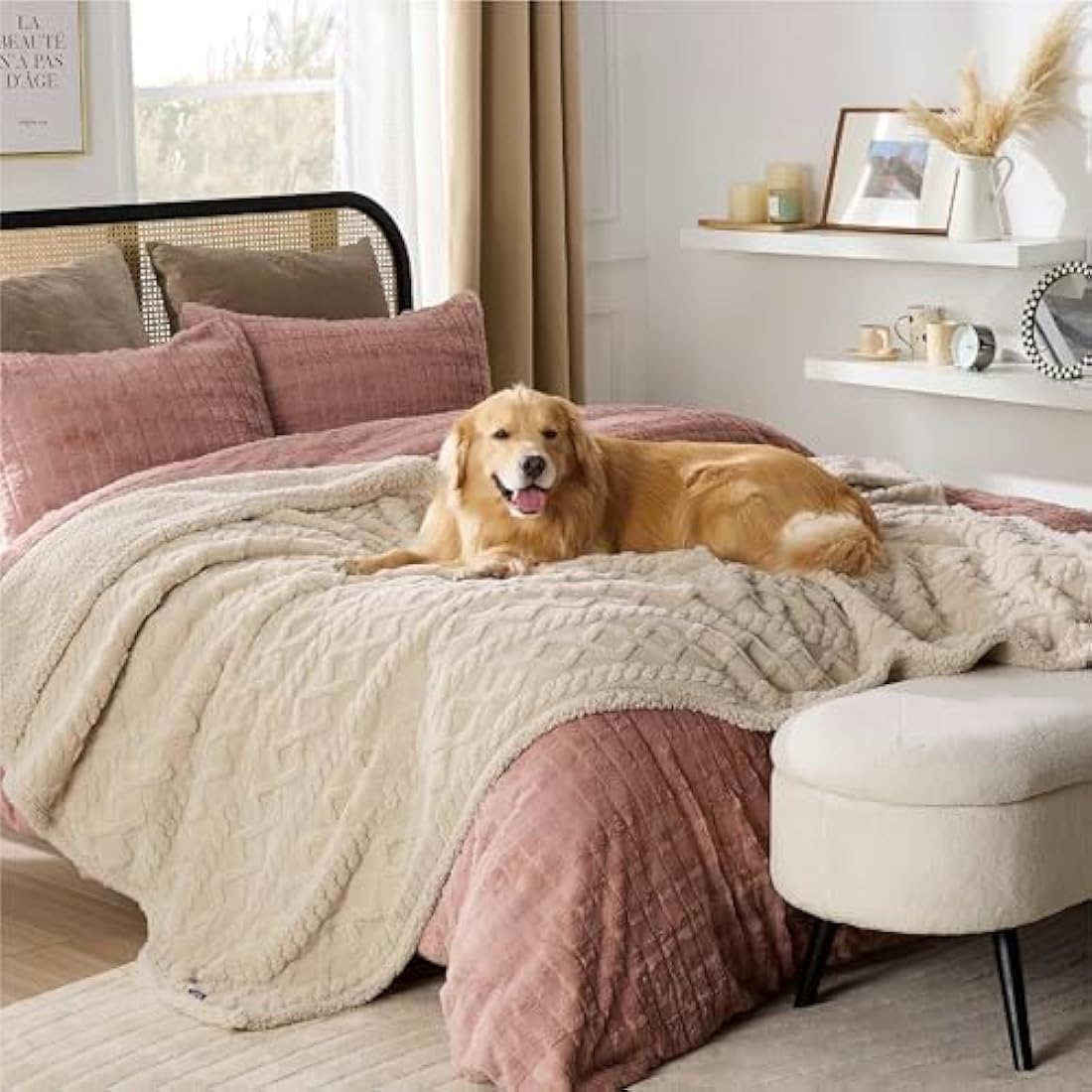 Lesure Waterproof Dog Blanket – Washable Plush Pet Throw for Bed & Sofa