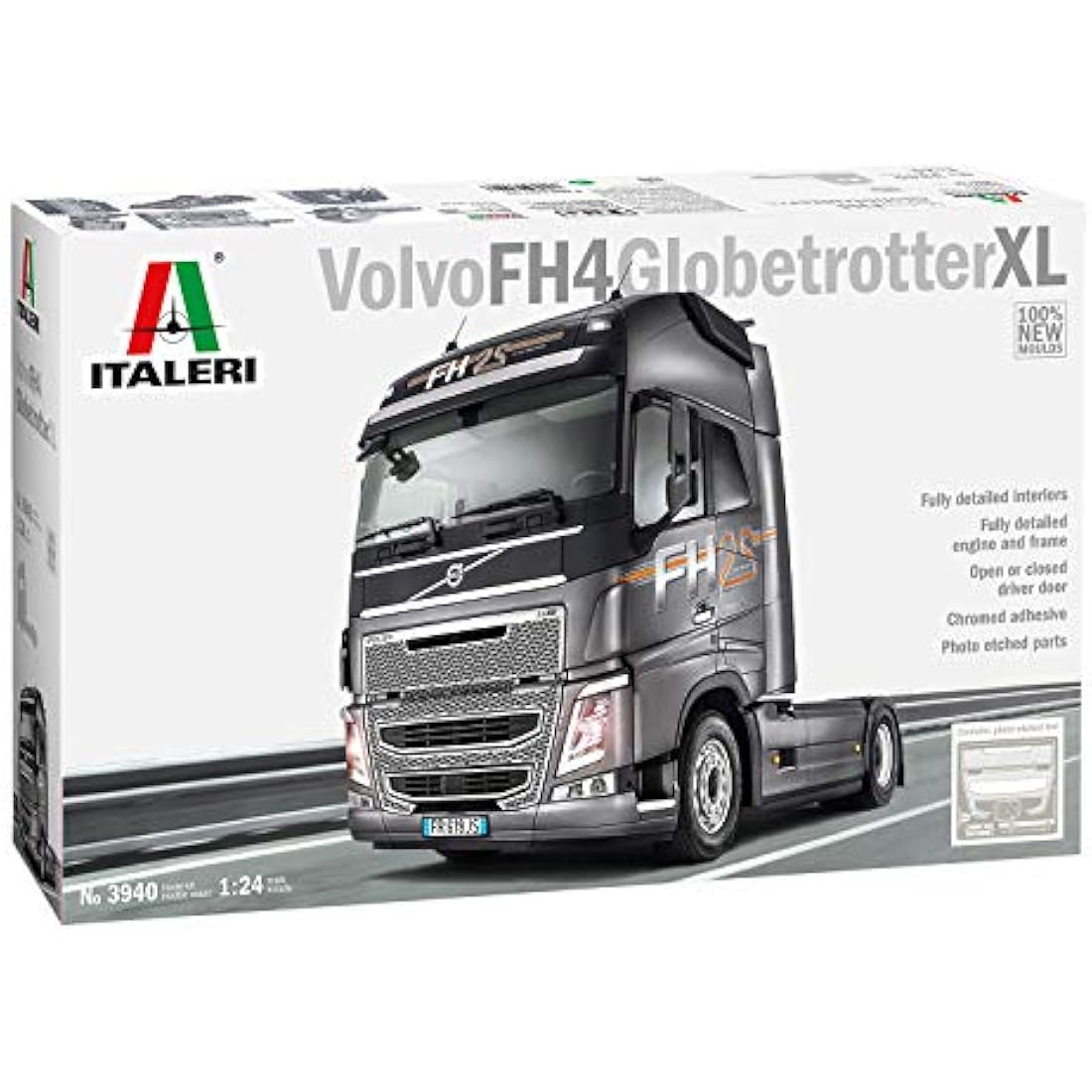 Italeri 1:24 Volvo FH16 Globetrotter XL Truck Scale Model Kit