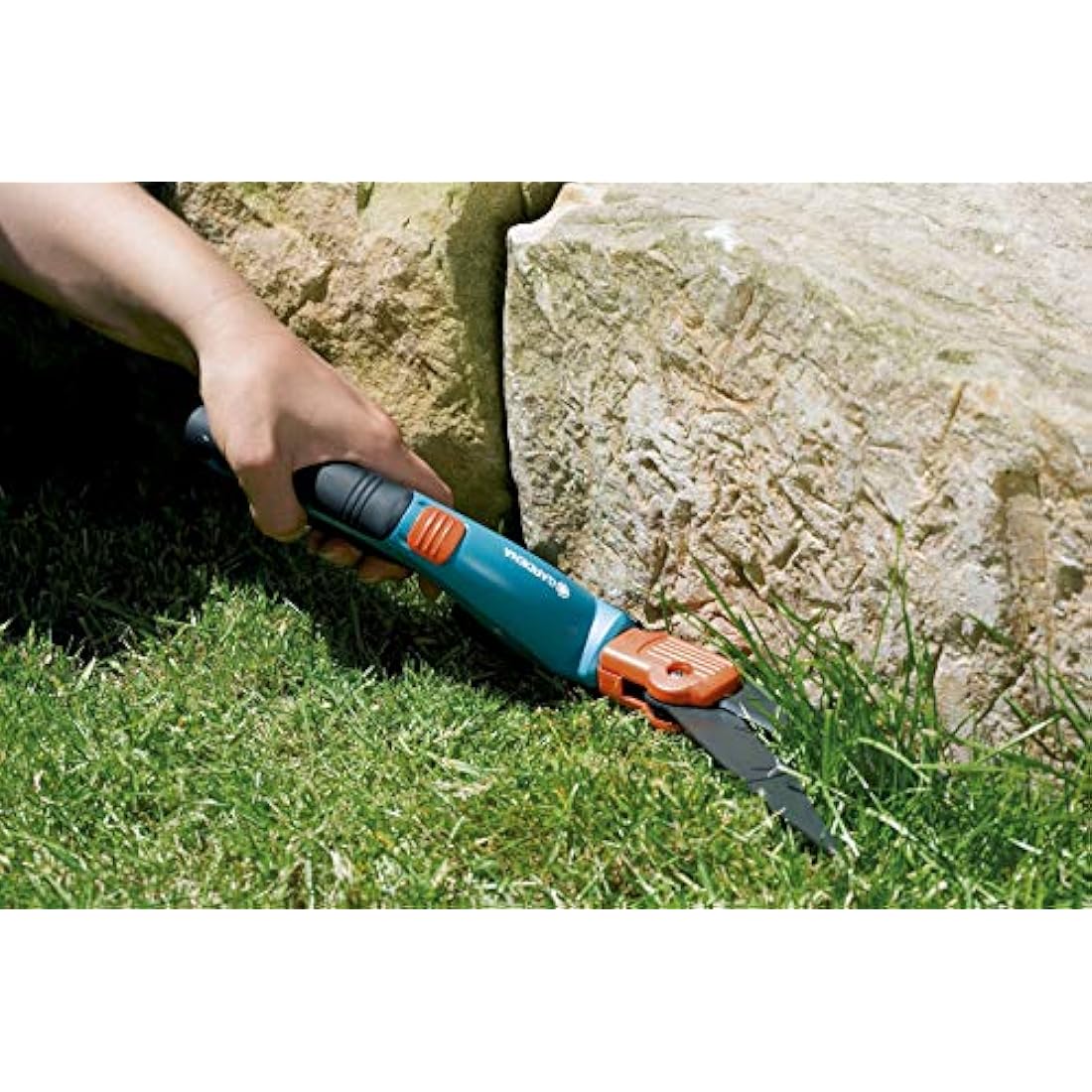 Gardena Comfort Grass Shears – 360° Rotatable Serrated Lawn Trimmer