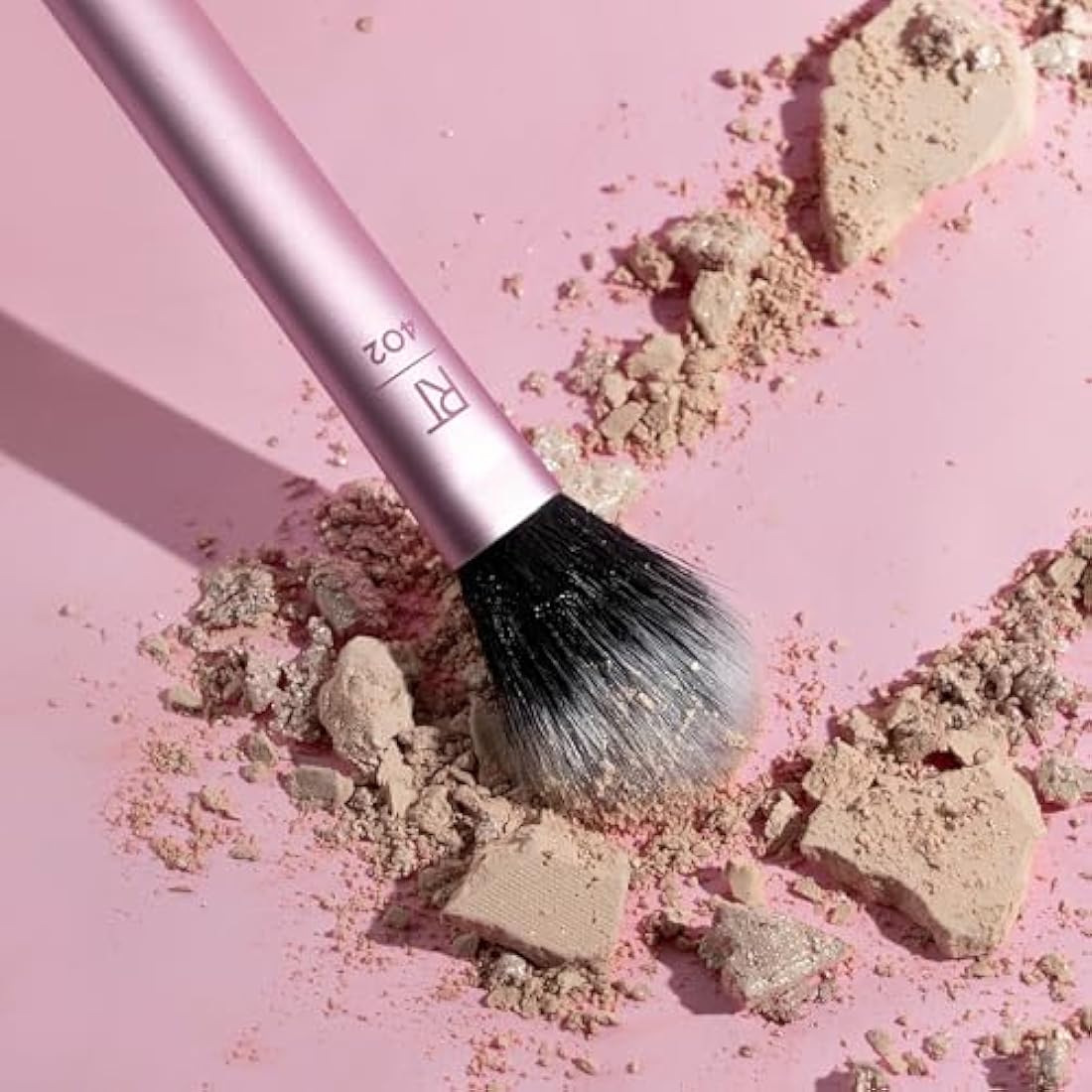 Real Techniques Setting Brush | Synthetic Bristle Highlighting Tool