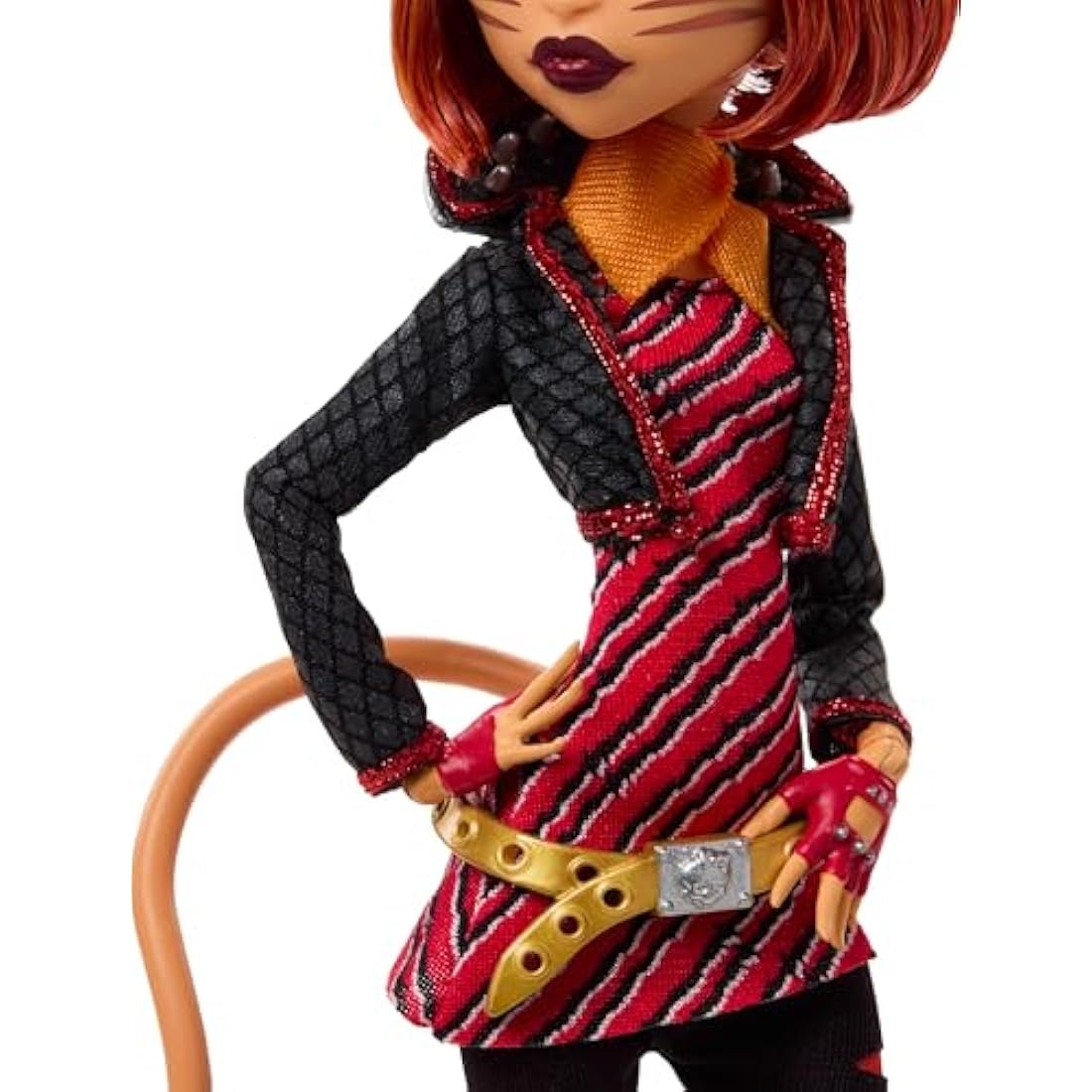 Monster High Toralei Creeproduction Doll with Pet Sweet Fangs