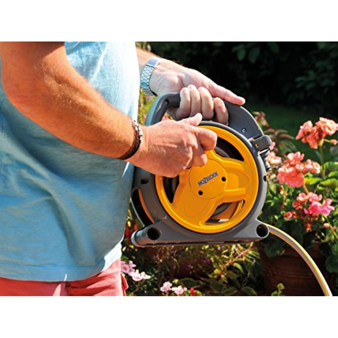 Hozelock Pico Reel 10m Compact Garden Hose Reel with Multi Spray Gun
