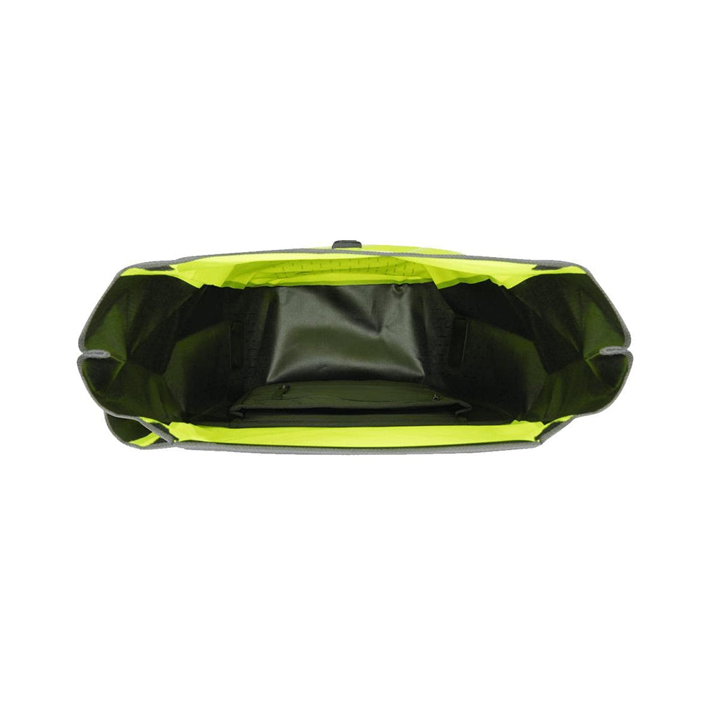 Altura Thunderstorm City 30L Waterproof Cycling Backpack – Reflective