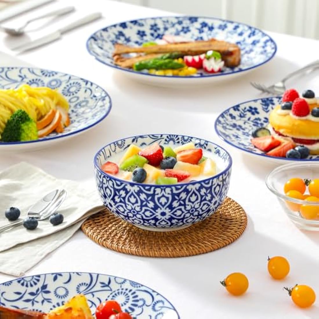 vancasso Selene 18-Piece Blue Floral Porcelain Dinner Set for 6
