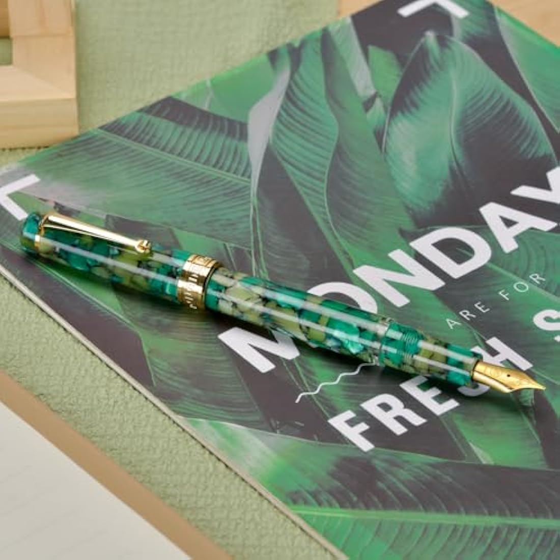 Asvine P20 Piston Fountain Pen - Green Marble Acrylic Medium Nib