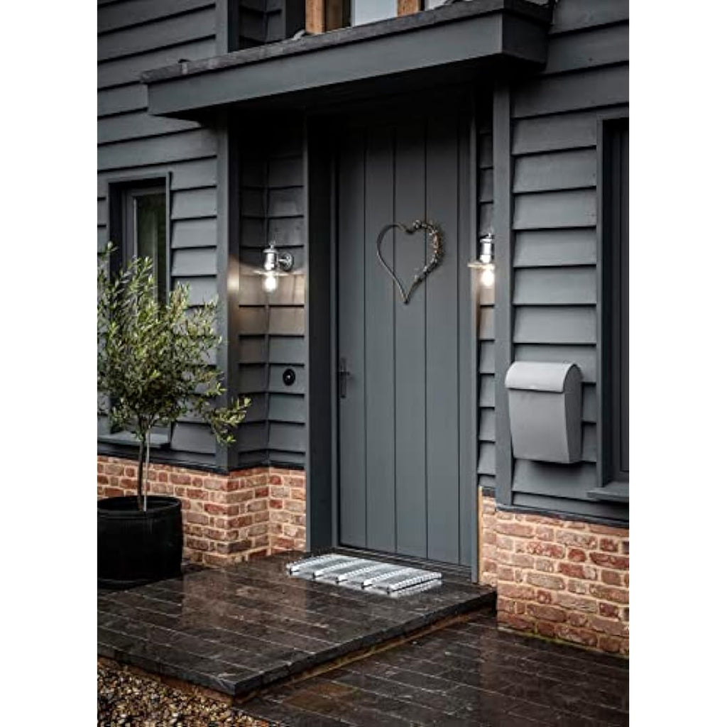 Garden Trading St Ives Galvanised Ships Light – Outdoor Wall Sconce