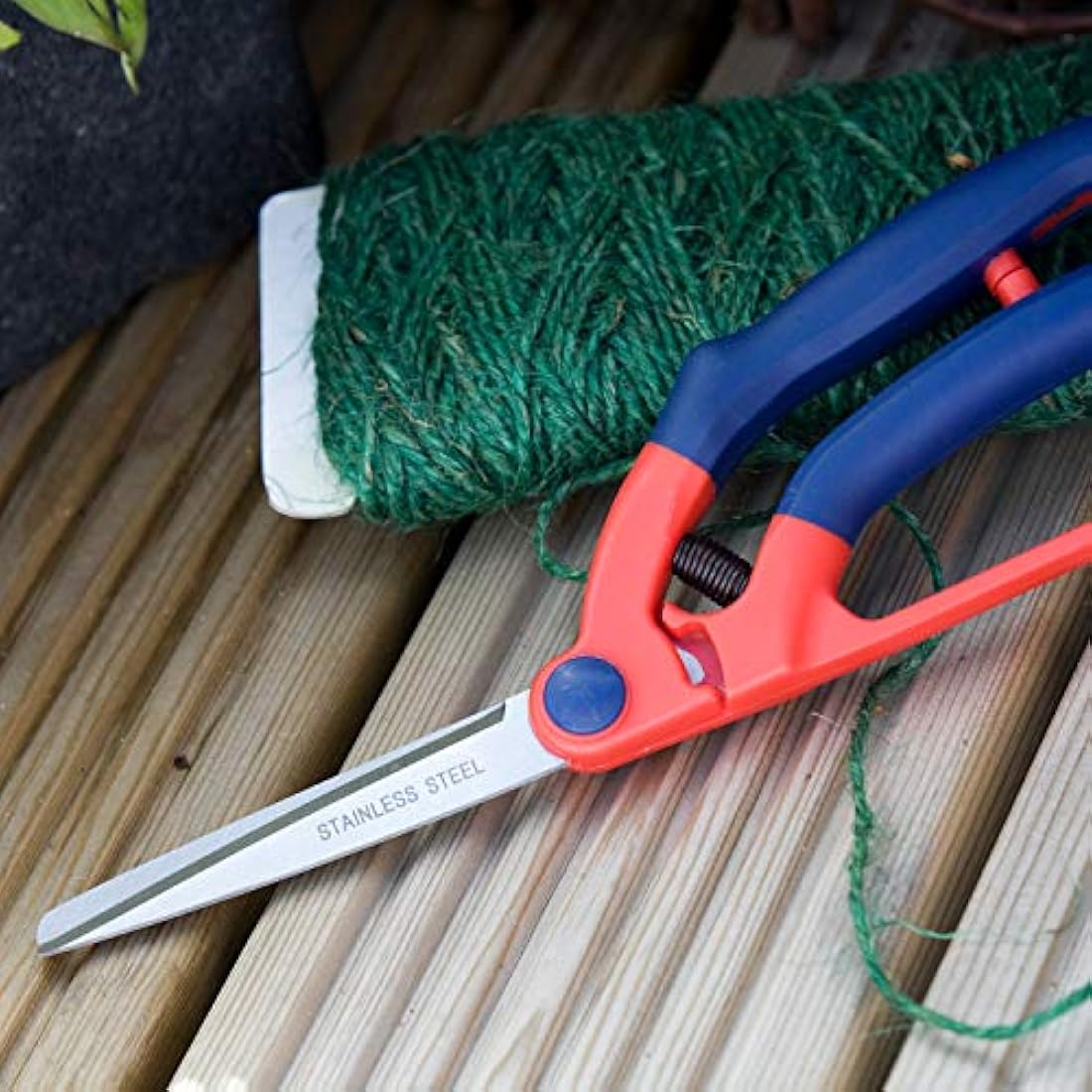 Spear & Jackson Razorsharp Garden Scissors - Stainless Steel, Blue
