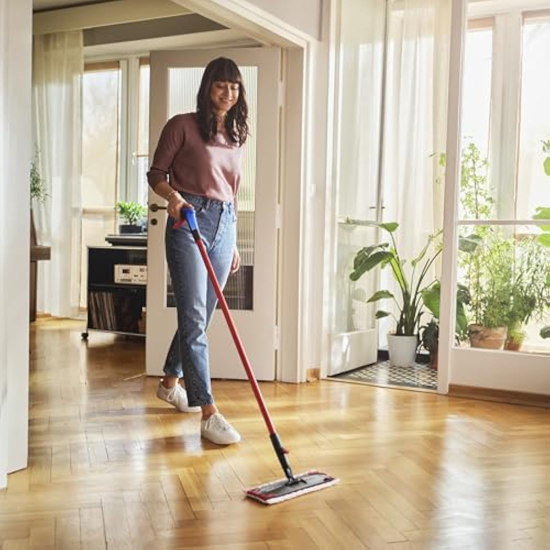 Vileda 1-2 Spray Mop | Microfibre Flat Floor Mop with Extra Refill Head