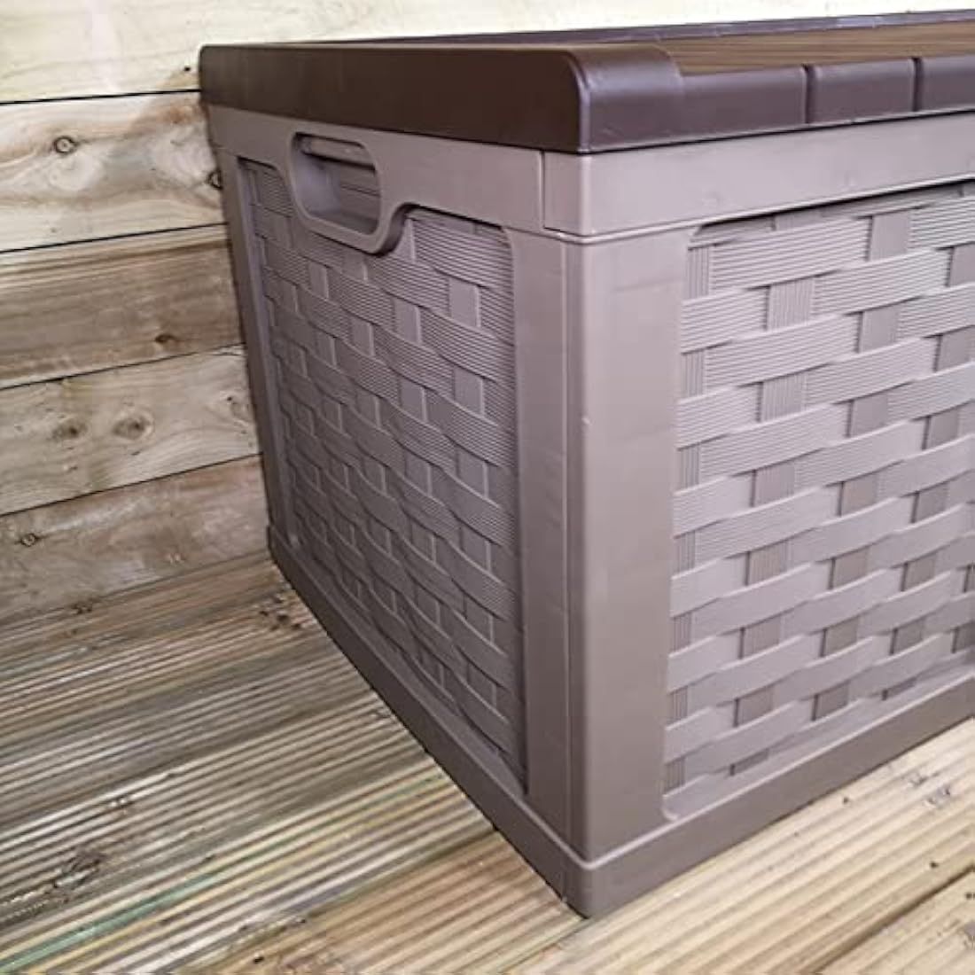 Starplast Rattan Style Garden Storage Box - 634L Lockable Outdoor Chest