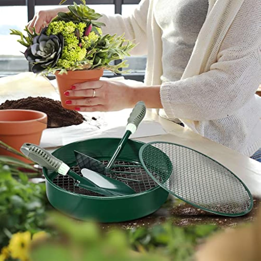 johgee Metal Garden Sieve - 4 Mesh Sizes Soil Sifter with Tools