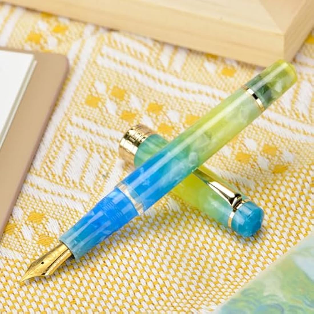 Asvine P20 Piston Fountain Pen – Gradual Yellow Resin, Extra Fine Nib