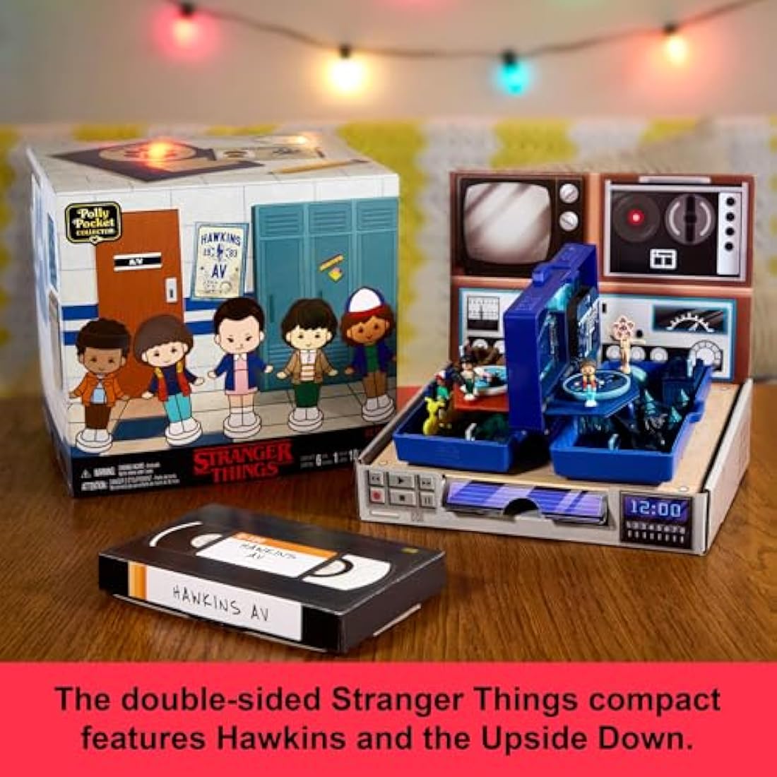 Polly Pocket Stranger Things Collector Playset with 6 Dolls - HWP22