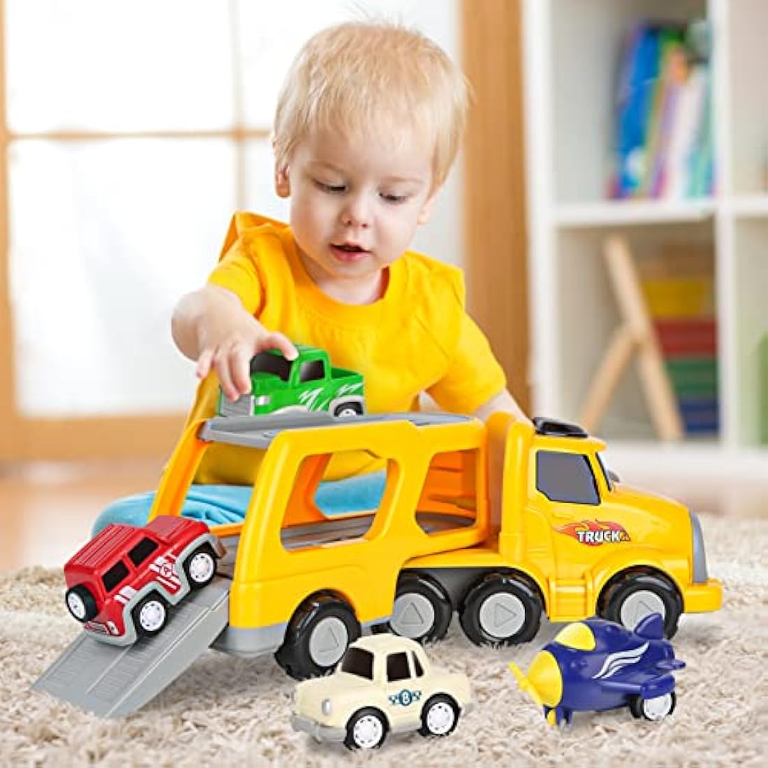 Aoskie Car Transporter Toy Truck with 4 Pull Back Cars for Toddlers