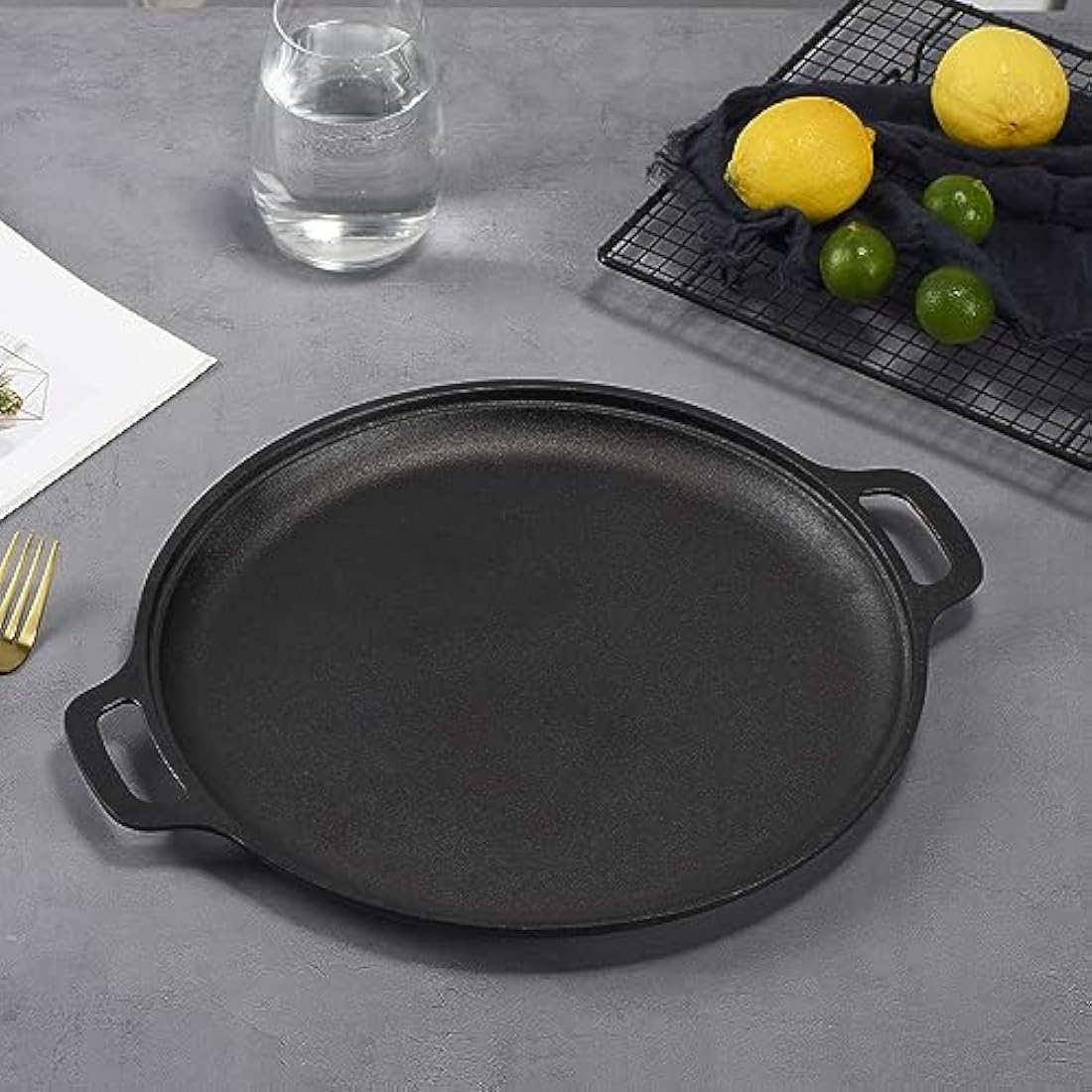 Pre-Seasoned Cast Iron Skillet Pan - 31cm Round Griddle