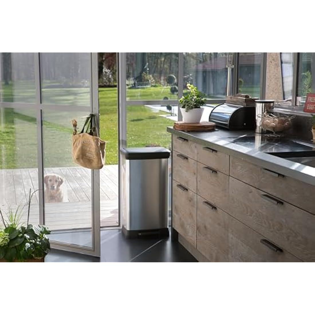Curver 50L Kitchen Pedal Bin – Recycled Metal Effect Soft Close Silver