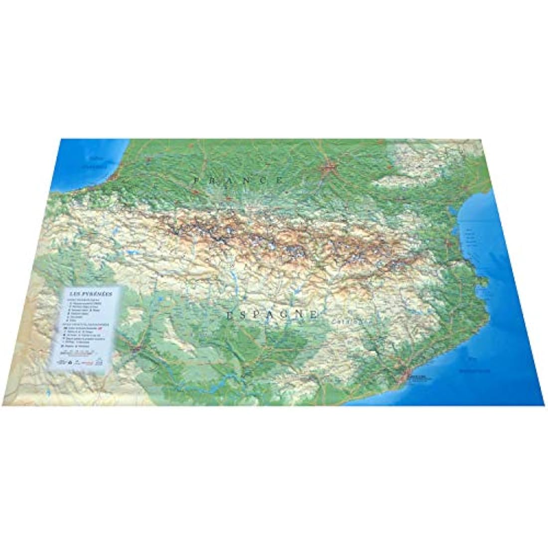 Carte des Pyrénées en Relief 1/800 000 | Décoration Murale Jolof Store