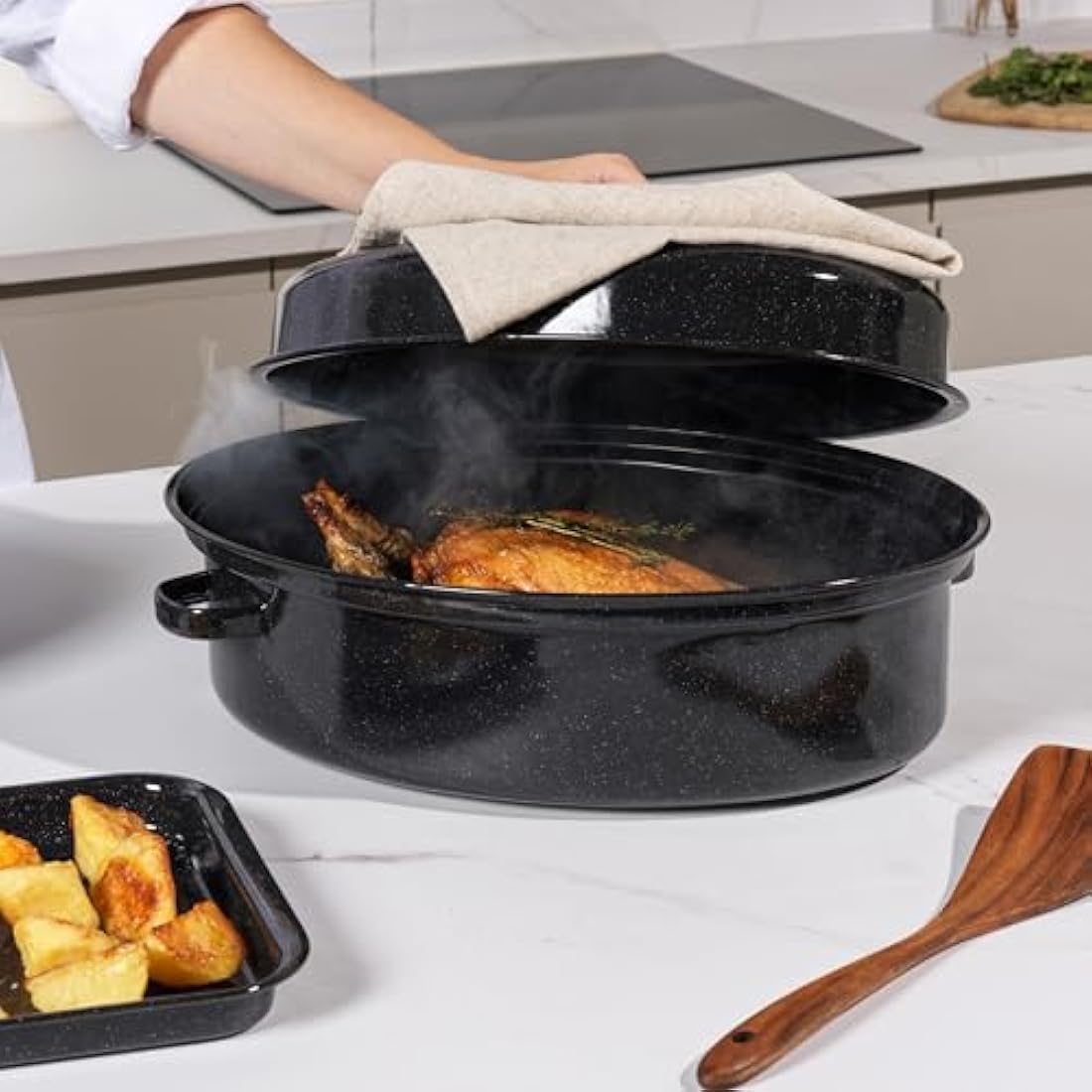 Salter Self-Basting Roaster – 38cm Vitreous Enamel Steel Roasting Tin