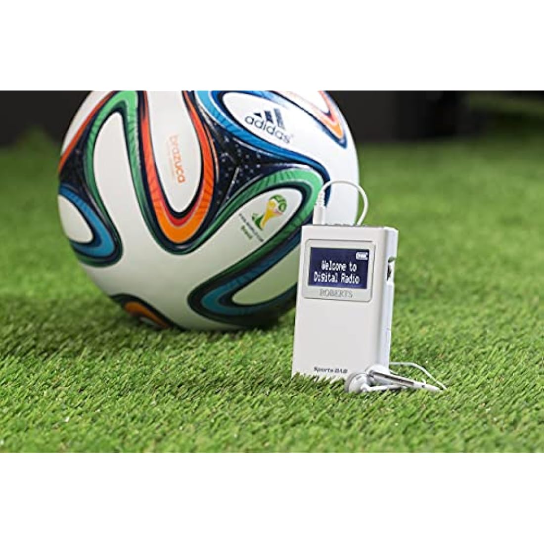 Roberts SportsDAB5 Portable DAB/DAB+/FM Digital Pocket Radio - White