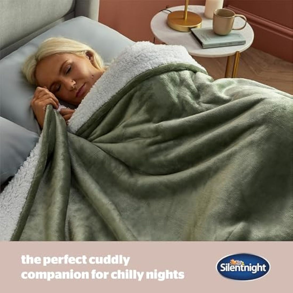 Silentnight Snugsie Giant Fleece Blanket – Reversible Sherpa Throw Green