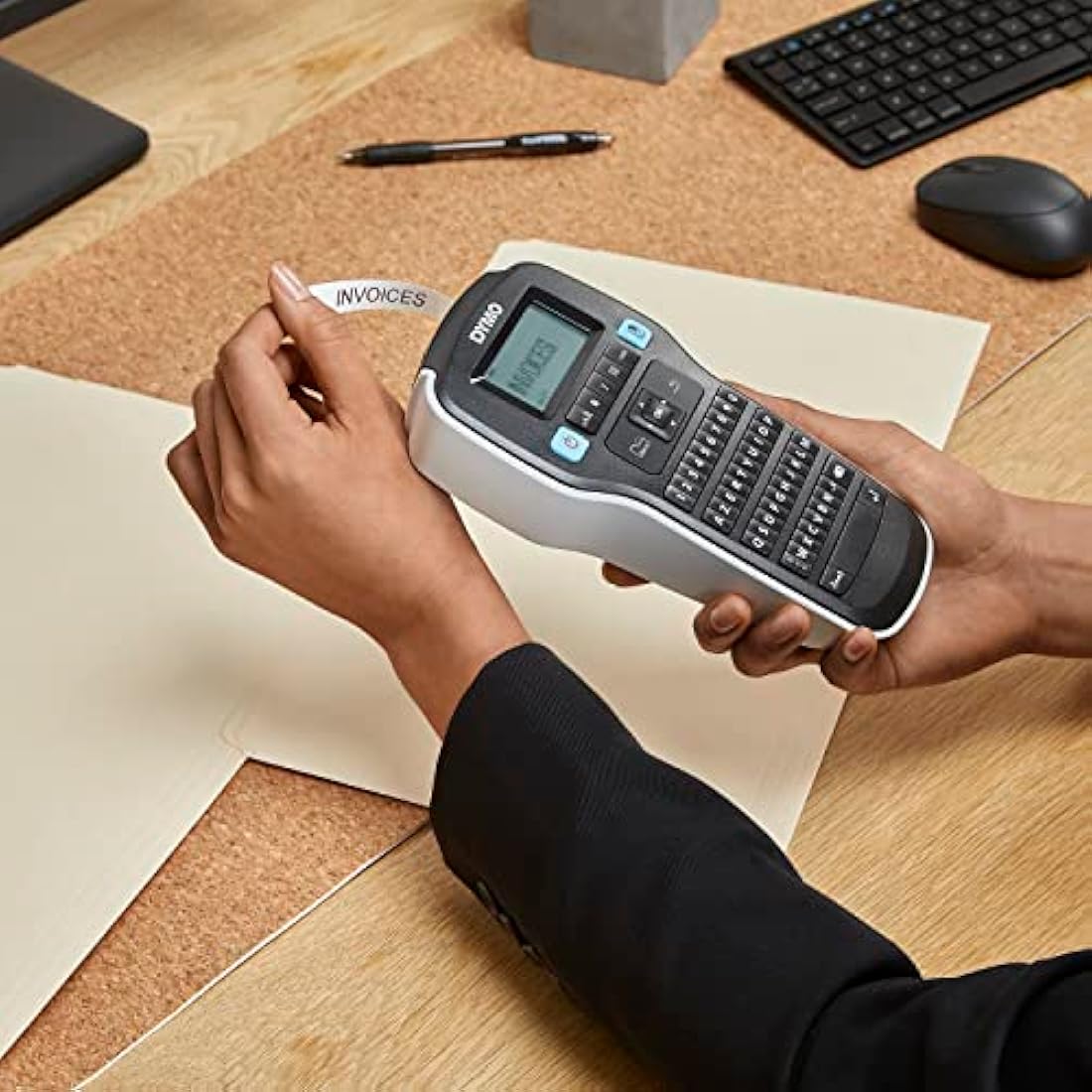 DYMO LabelManager 160 Portable Label Maker Kit | AZERTY | 3 D1 Tapes