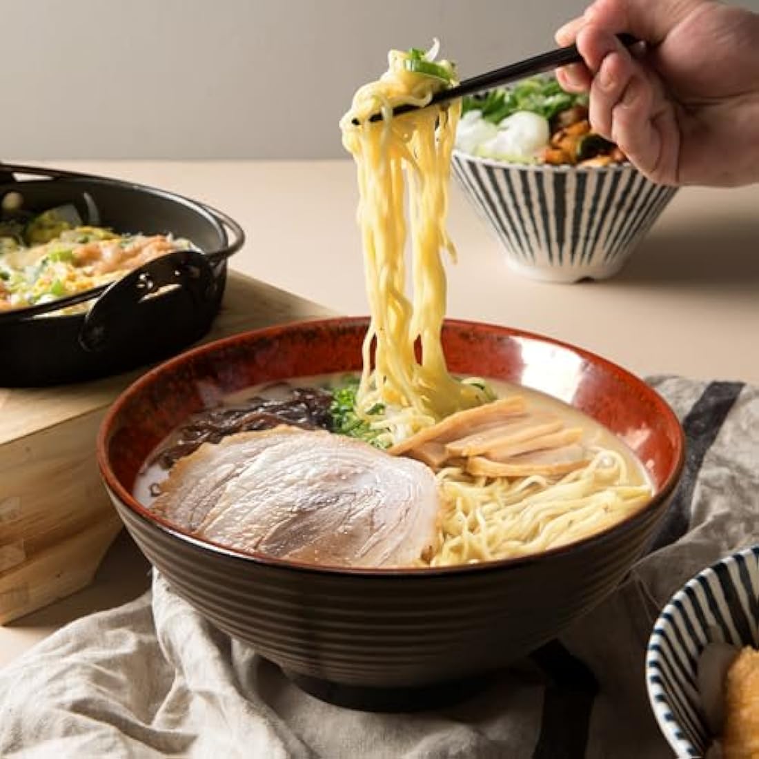 NUTRIUPS Ceramic Ramen Bowl Set of 2 – 1200ml Japanese Noodle Bowls
