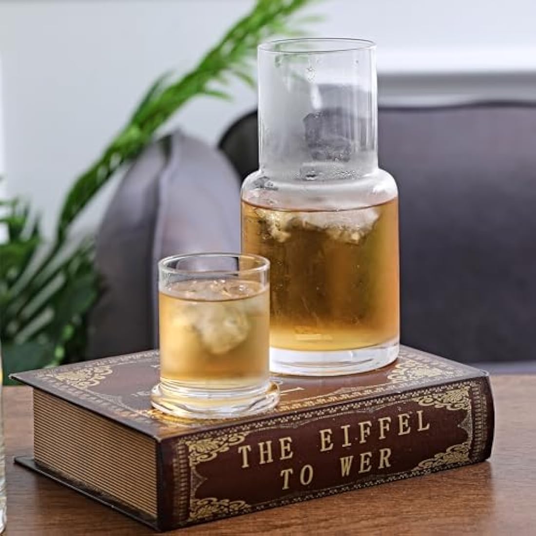 RILOST Bedside Water Carafe – Modern Borosilicate Glass Pitcher with Cup