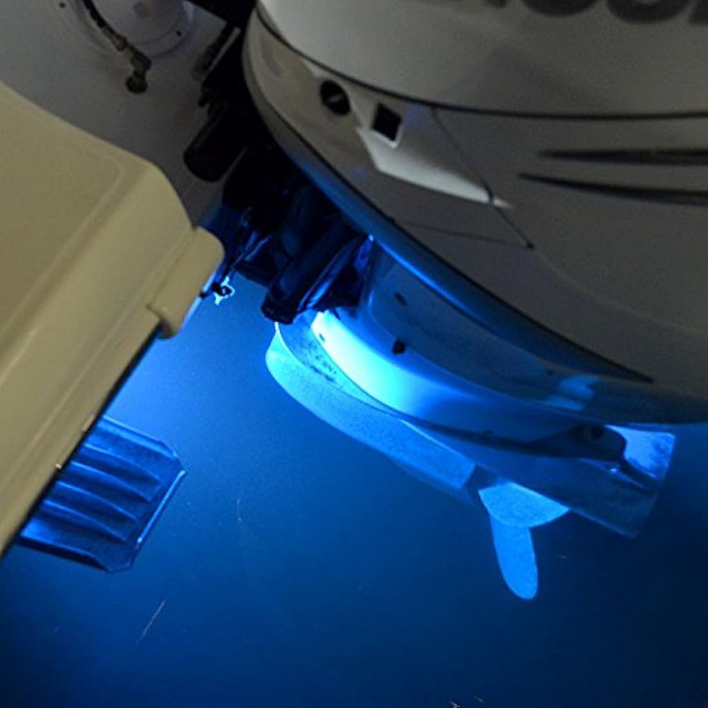 Lumitec SeaBlaze Mini Underwater LED Boat Light | 700 Lumens Aluminum