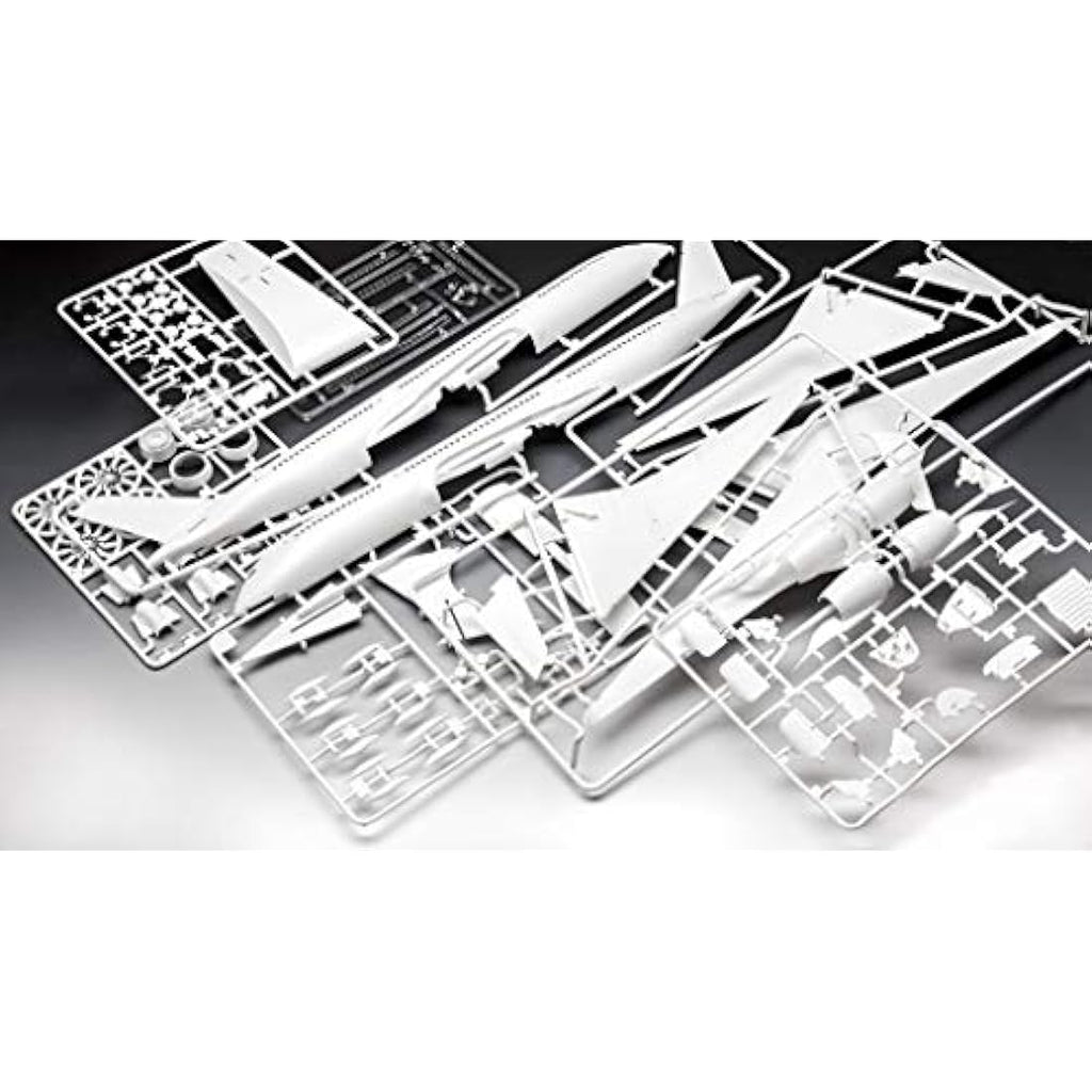 Revell Airbus A350-900 Lufthansa Model Kit - 1:144 Scale Plastic