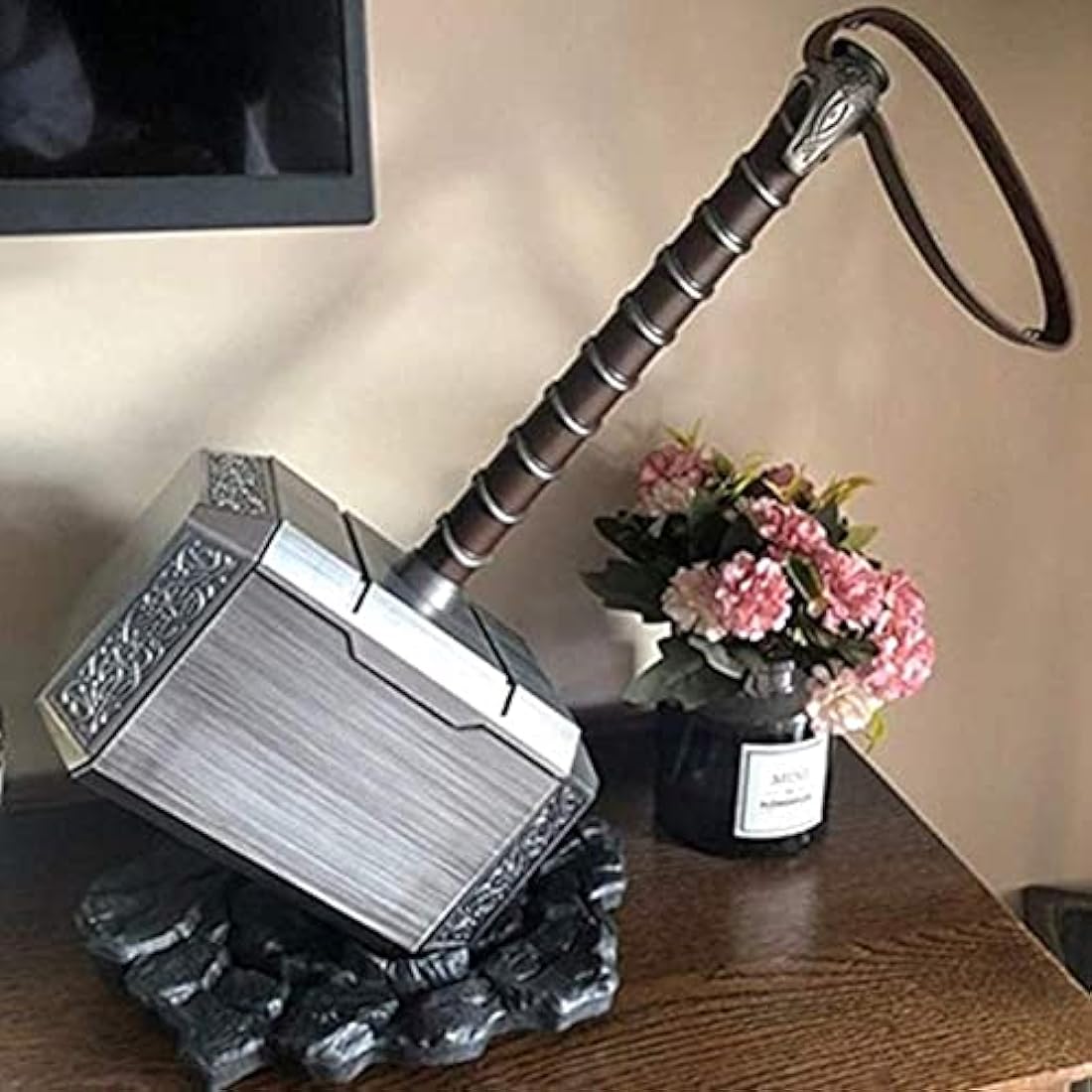 Thor's Hammer Replica – 1:1 ABS Cosplay Prop with Stand