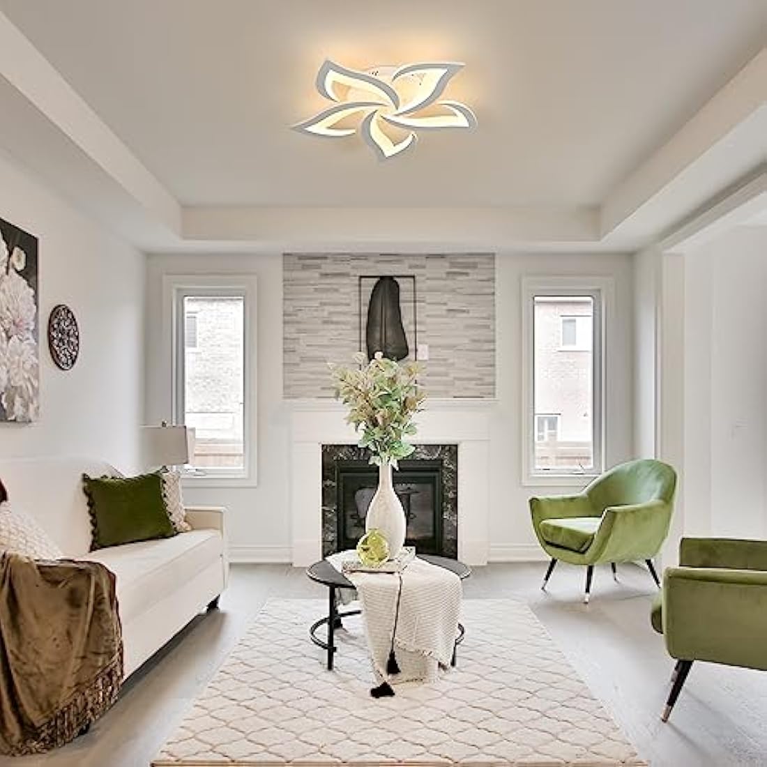Riserva Modern Petal LED Ceiling Light | Dimmable 40W Lamp with Remote