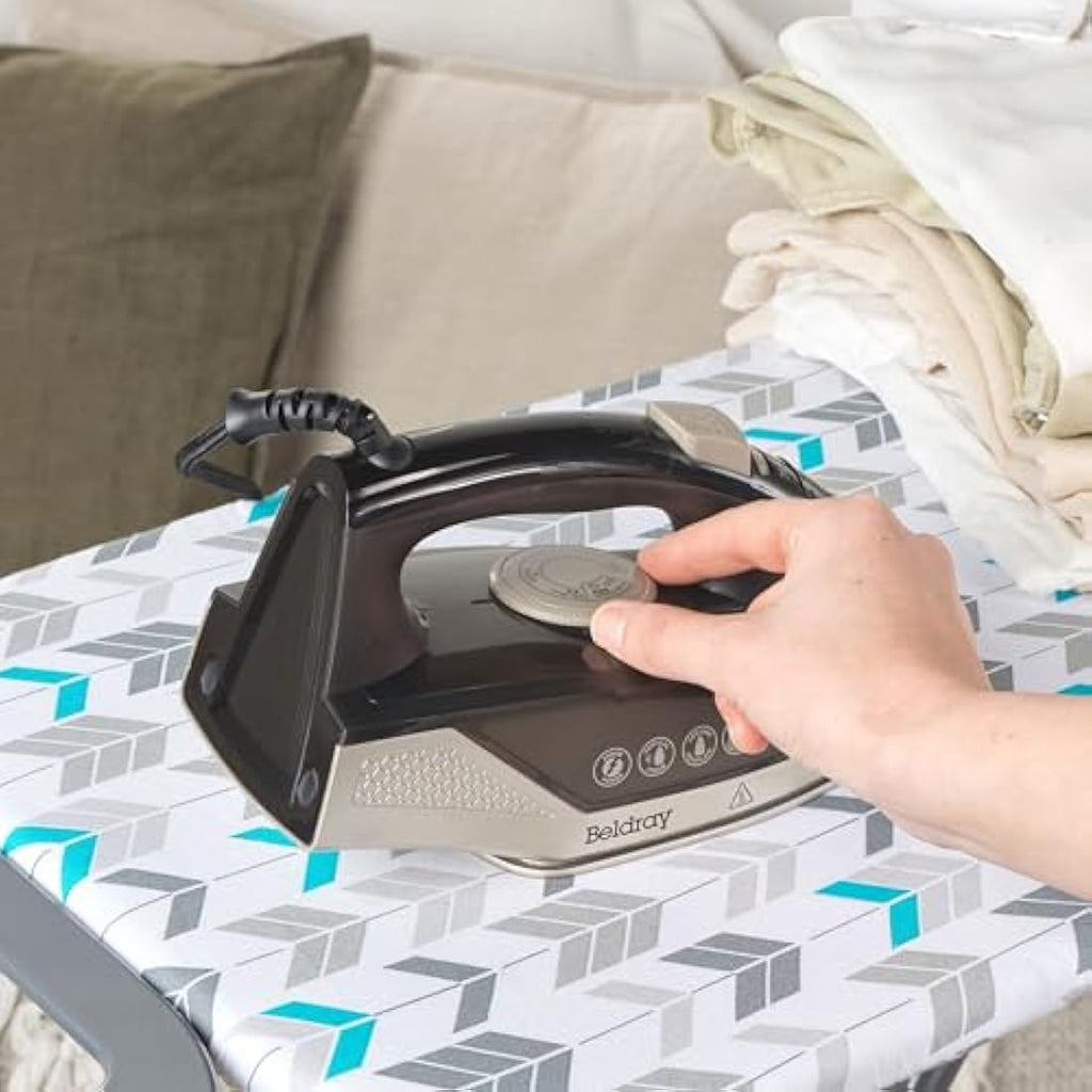 Beldray 2000W Steam Iron – Ceramic Soleplate & 230ml Water Tank