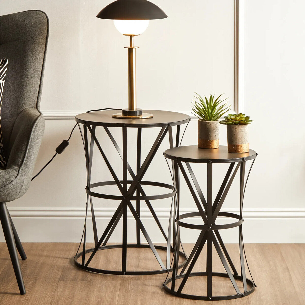 Orsina Avantis Black Round Metal Nesting Side Tables - Set of 2