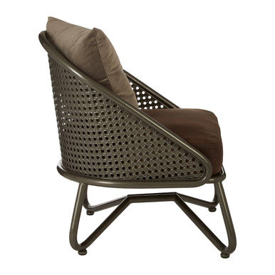 Orsina New Foundry Accent Chair – Modern Sculptural Design with Curved Legs