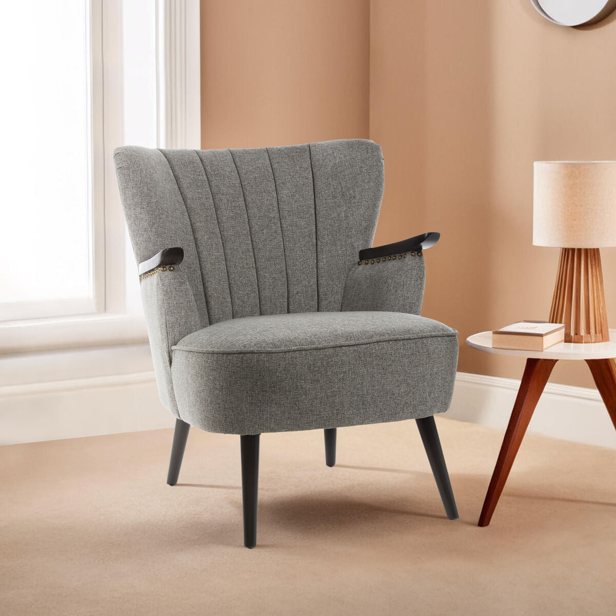 Orsina Hampstead Grey Fabric Armchair – Tufted Accent Chair with Walnut