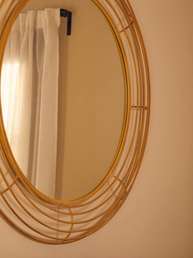 Orsina Trento Round Wall Mirror – Antique Gold Sculpted Frame, 24"