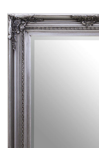Orsina Lori Silver Wall Mirror – Ornate Floral Wooden Frame