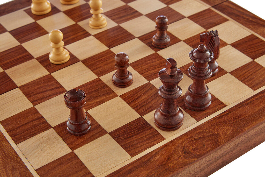Orsina Magnetic Wood Chess Set – Acacia and Cedar Travel Game Board