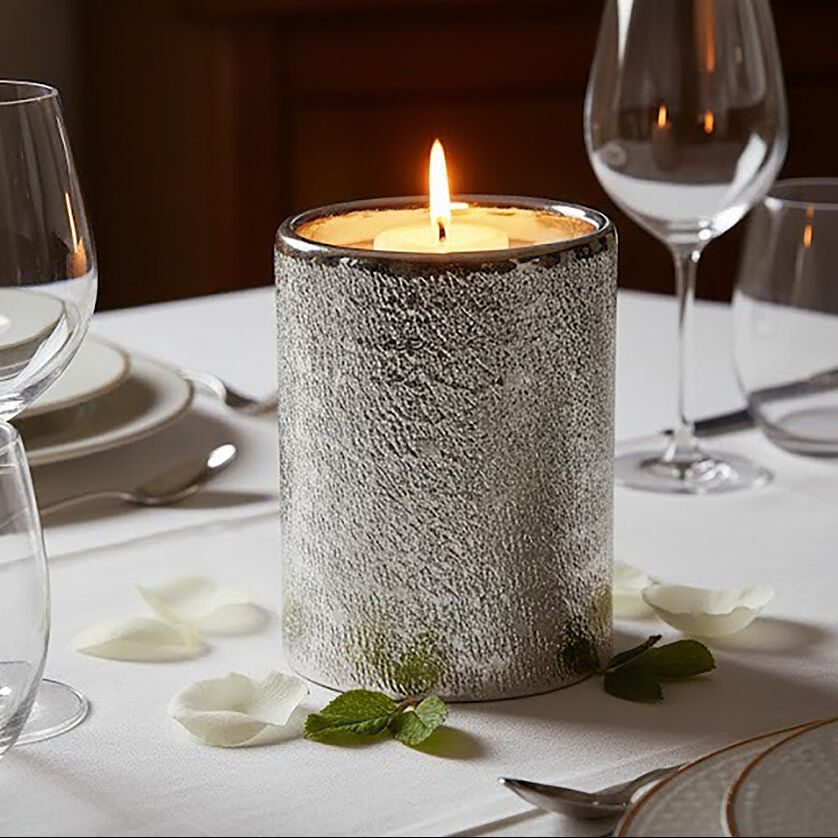 Orsina Safia Small Silver Aluminium Candle Holder – Hammered Metal