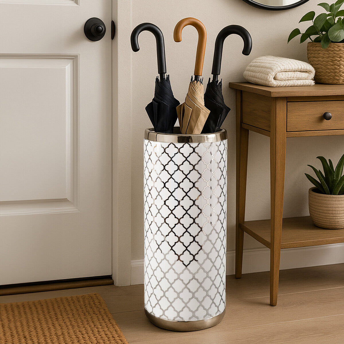 Orsina Ceramic Umbrella Stand – Silver and White Geometric Entryway Decor