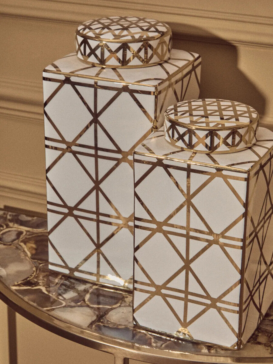 Orsina Kya Large White and Gold Ceramic Jar – Geometric Decorative Lidded Vase