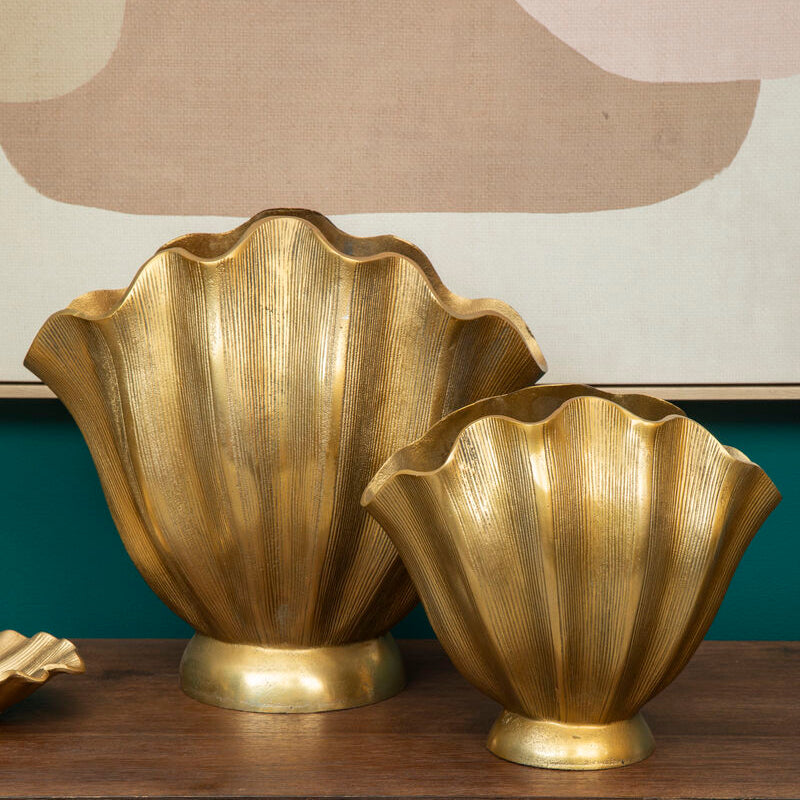 Orsina Estrella Large Gold Fluted Vase – Tall Handcrafted Aluminium