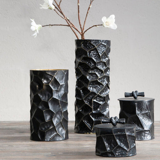 Orsina Akola Large Hammered Steel Vase – Black and Gold Metal Decor