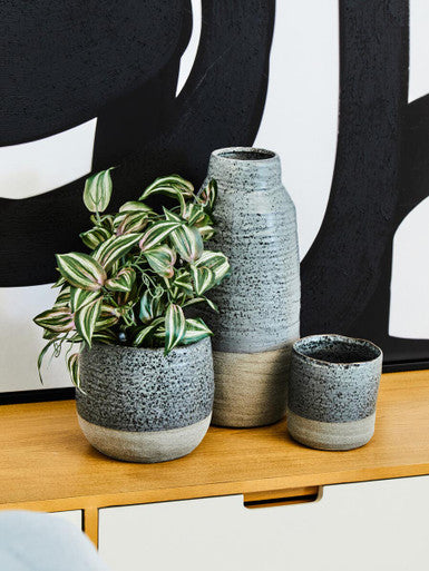 Orsina Caldera Large Speckled Stoneware Planter – Grey and Natural