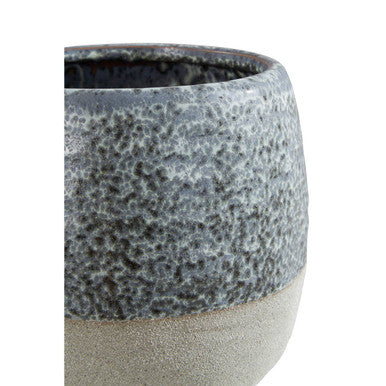 Orsina Caldera Large Speckled Stoneware Planter – Grey and Natural