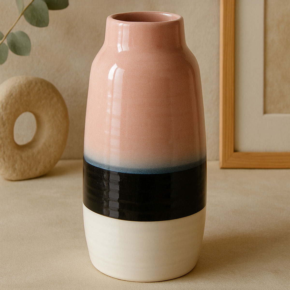 Orsina Caldera Tapered Vase – Ribbed Stoneware with Dip Dye Effect