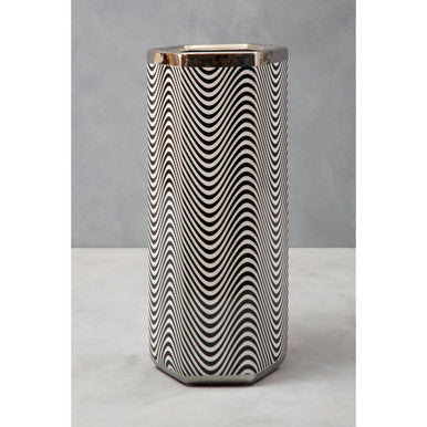 Orsina Celeste Porcelain Umbrella Stand – Black and White Wavy Pattern
