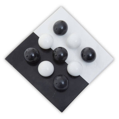 Orsina Flos Marble Tic Tac Toe Game – Modern Black and White Decor